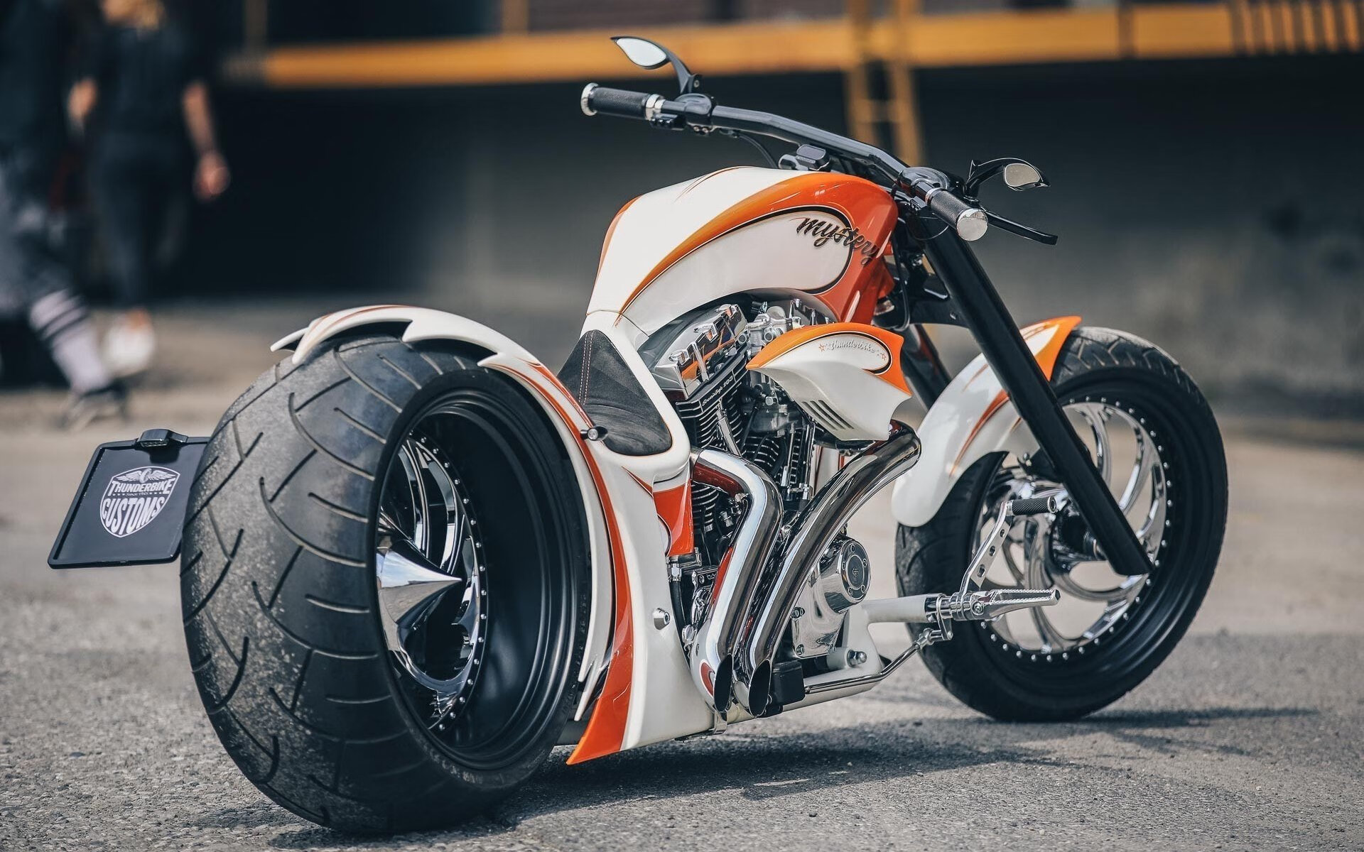 _全民骑行日：骑上自行车迎接美好未来_，呼吁大家骑自行车出行