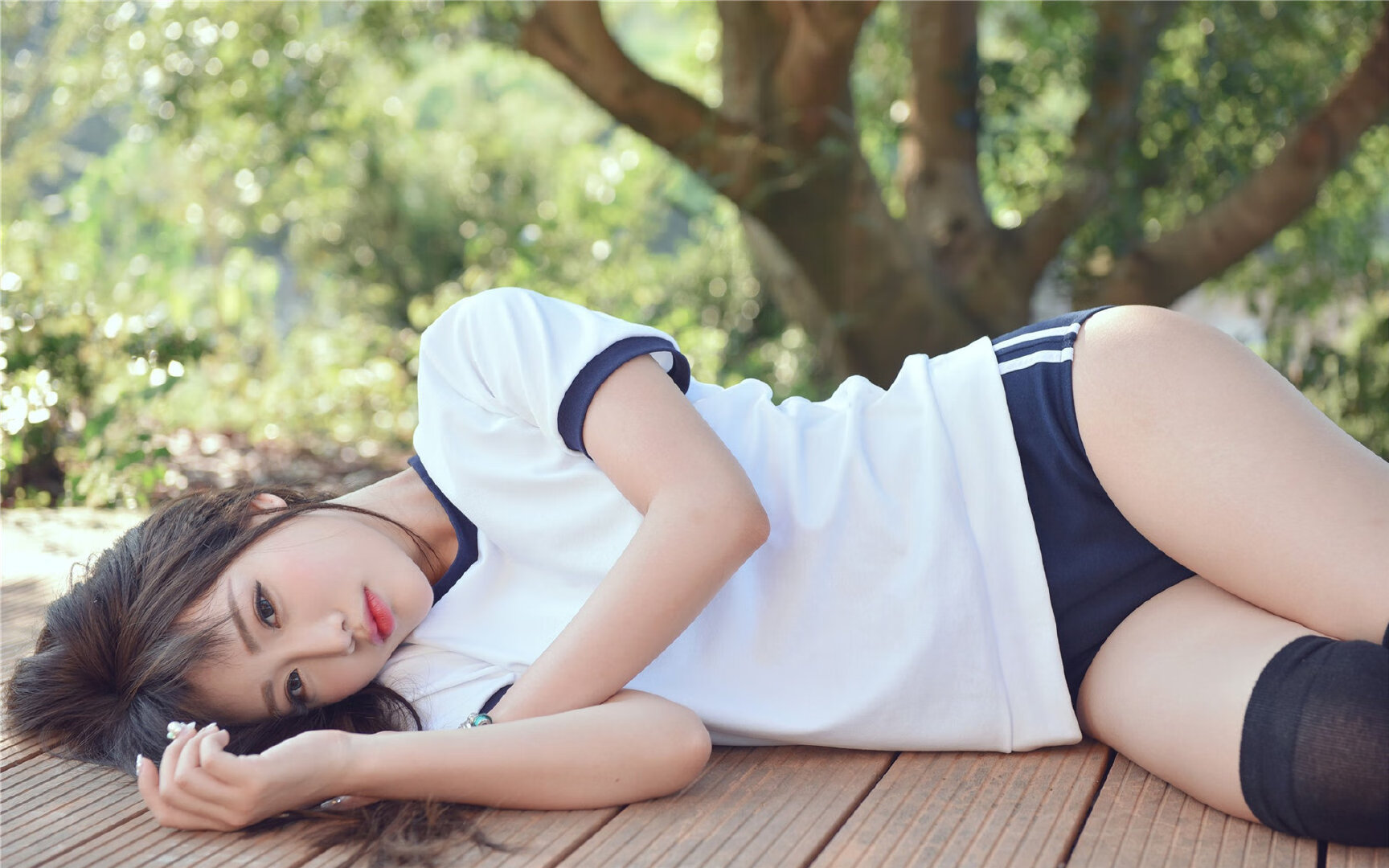 爱游戏中国官方网站平台-老牌劲旅完成赛季目标，稳居积分榜前列，劲旅网官方网站